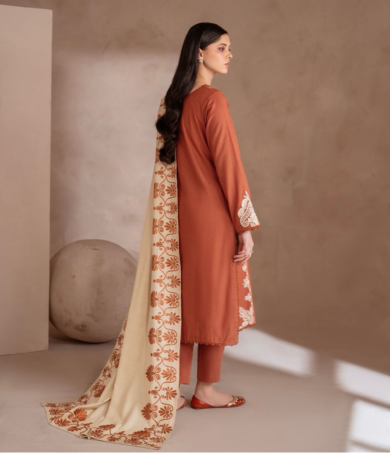 Zara Shahjahan – Embroidered Lawn 3PC – Summer Collection 2025