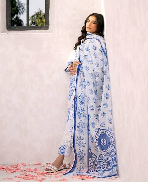 Zainab Chottani