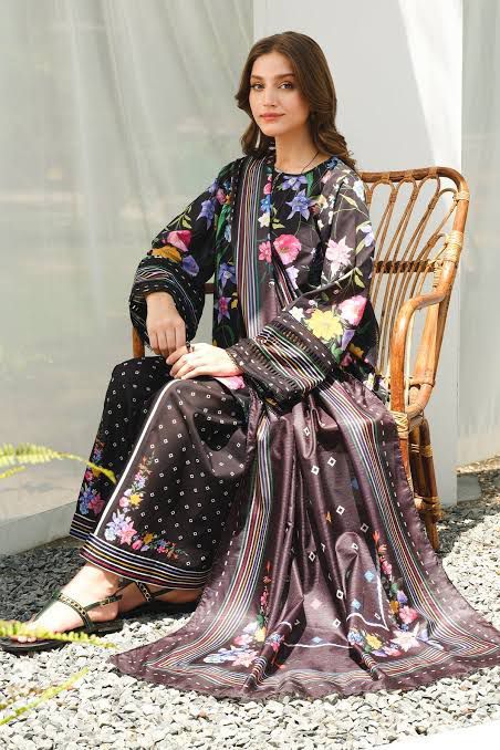 Zainab Chottani