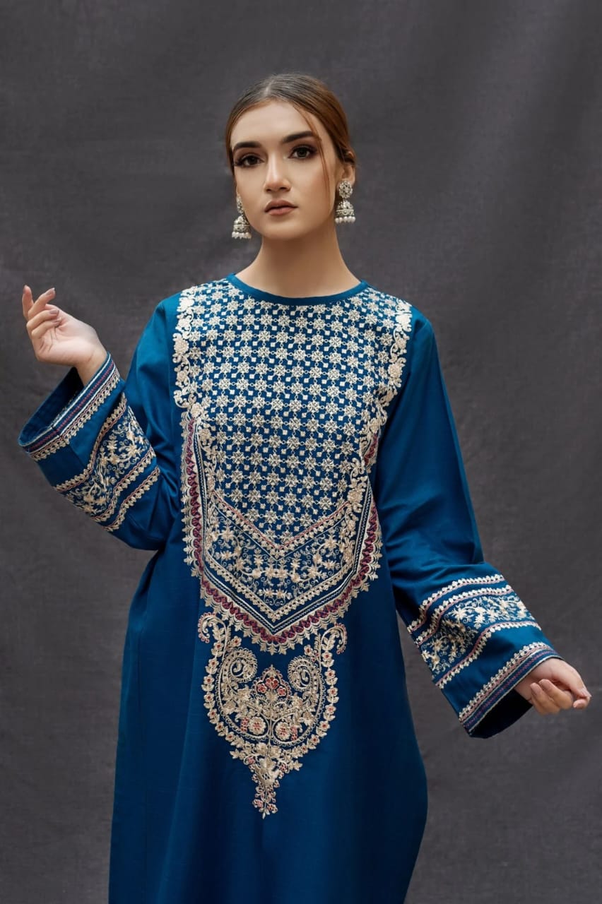 Urge D # 55 -01 | 3PC Luxury Lawn | Digital Printed Swiss Lawn Dupatta