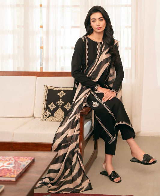 Zara Shahjahan – Embroidered Lawn 3PC – Summer Collection 2025
