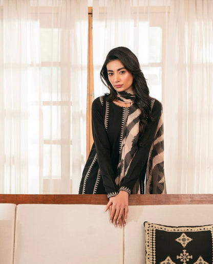 Zara Shahjahan – Embroidered Lawn 3PC – Summer Collection 2025