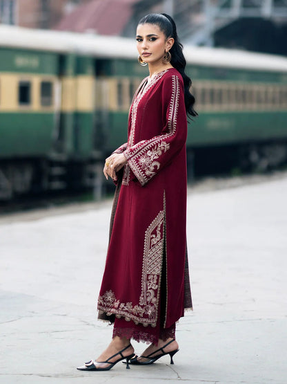 Izel D # 47 -01 | 3PC Luxury Lawn | Swiss Lawn Dupatta