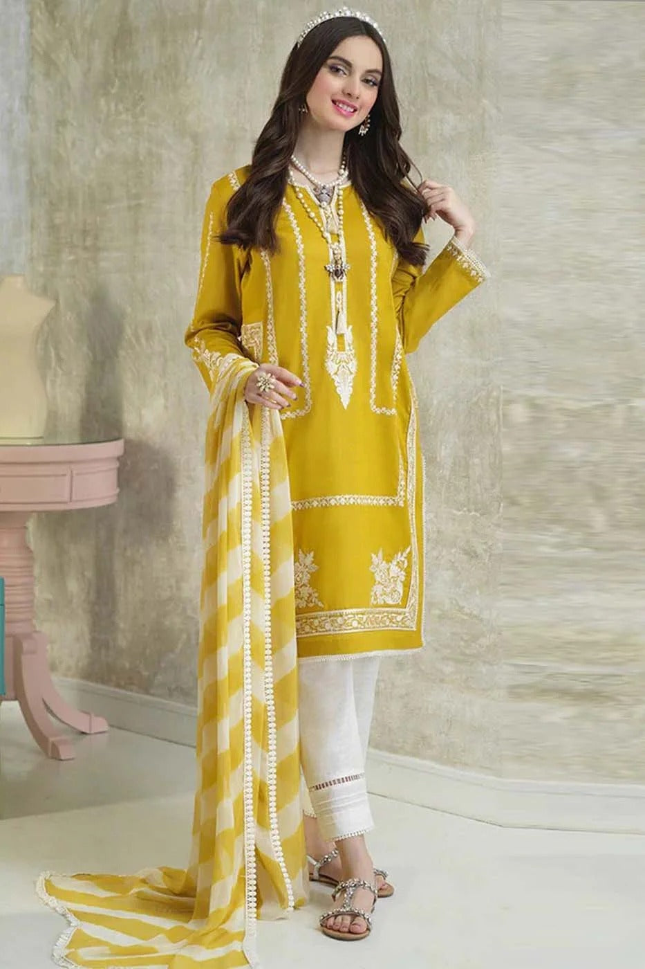 Asim Jofa D # 50 -01 | 3PC Luxury Lawn | Printed Organza Dupatta